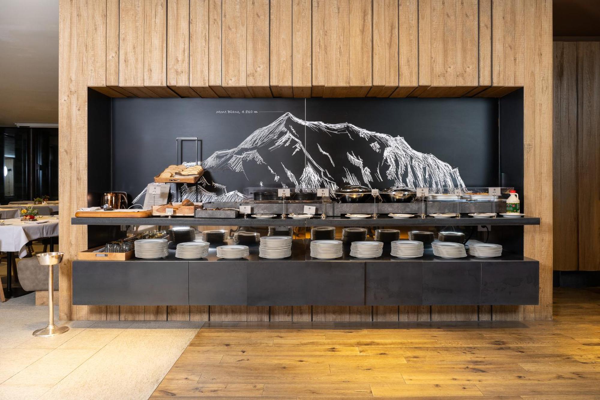Grand Hotel Courmayeur Mont Blanc, By R Collection Hotels Εξωτερικό φωτογραφία